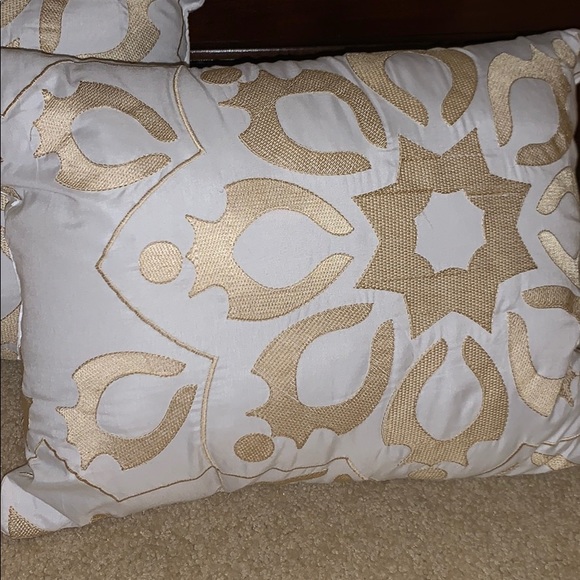 Pillows - Picture 2 of 3